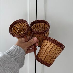vintage handwoven mug/basket